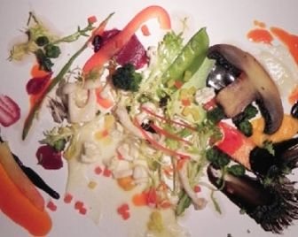 Салат в стиле Кандинского воспринимается как более вкусный